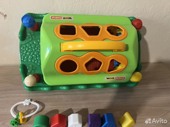 Развивающая игрушка домик сортер Полесье