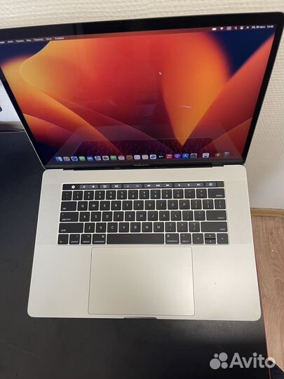 15 MacBook Pro Touch Bar. Кредит. Гарантия
