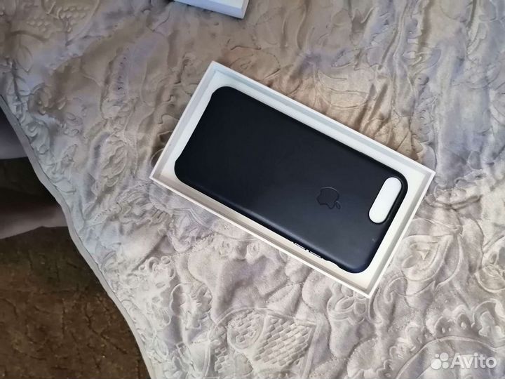 Кожаный чехол для iPhone 8 Plus