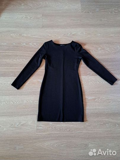 Платье черное