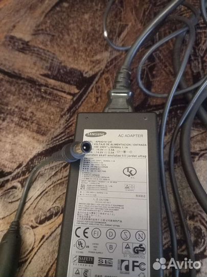 Блок питания для ноутбука samsung