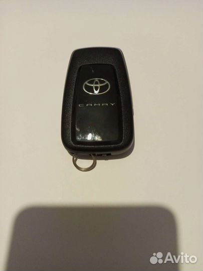 Смарт ключ toyota camry 70