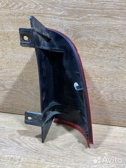 Катафот левый Mercedes Vito, Viano W639 110121