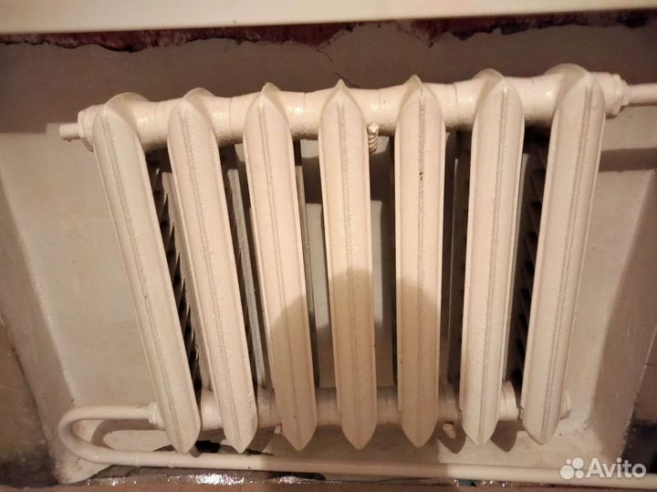 Продам чугунные батареи