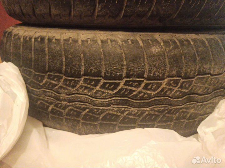 Bridgestone Dueler A/T 225/70 R16