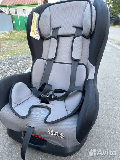 Детское автокресло zlatek