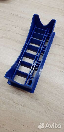 Подставка пластиковая под насадки wahl