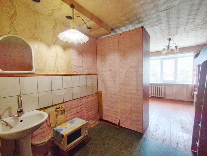 Комната 19 м² в 1-к., 4/5 эт.