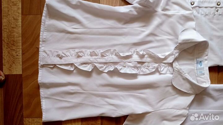 Блузки на девочку Р-р 140-146.Лонгосливы и топы