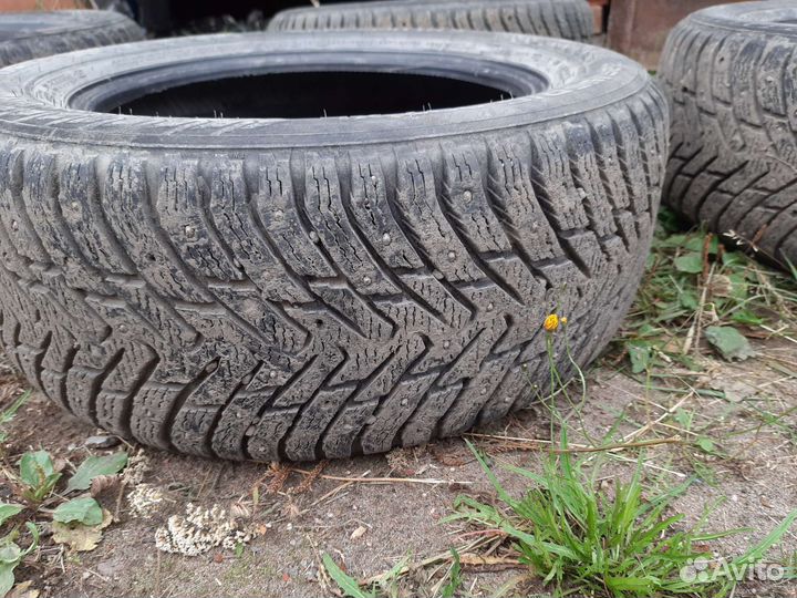 Nokian Tyres Hakkapeliitta 8 225/55 R16