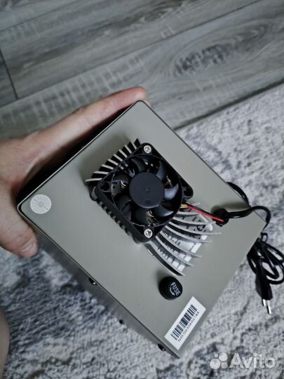 Лабораторный источник питания