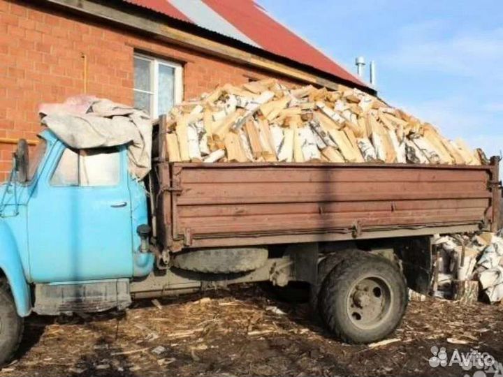 Дрова колотые и пеньками