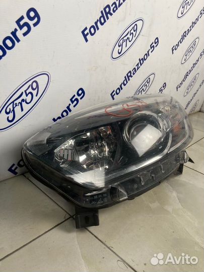 Фара передняя левая Renault Captur J5 1.5 (K9K)