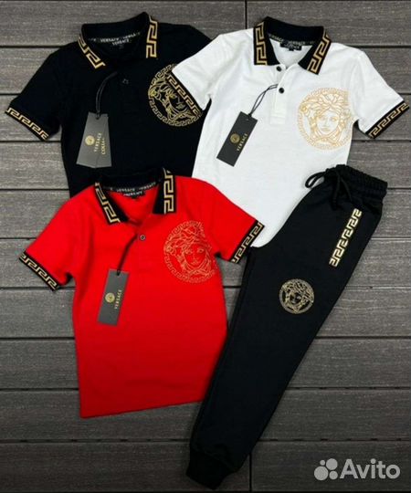 Продам детский брендовый костюм versace
