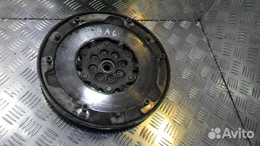 Маховик демпферный дизельный BMW 3 E92 (89A06A401)