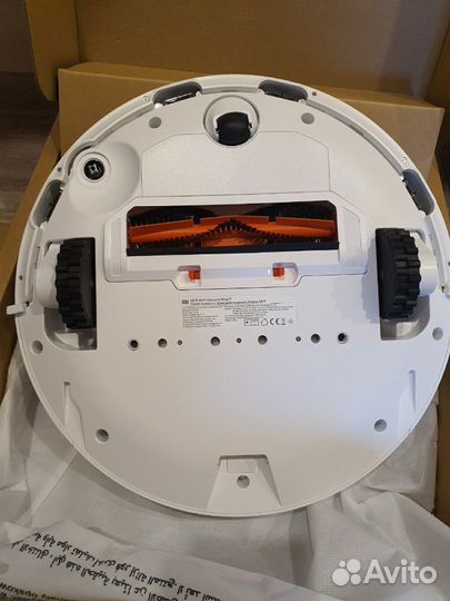 Робот пылесос Xiaomi Mi Robot Vacuum- Mop Pro