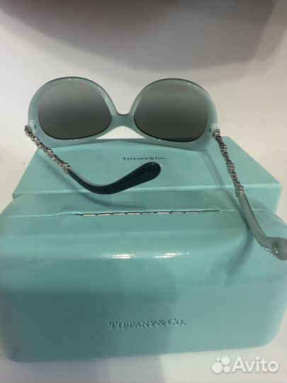 Солнцезащитные очки Tiffany&Co