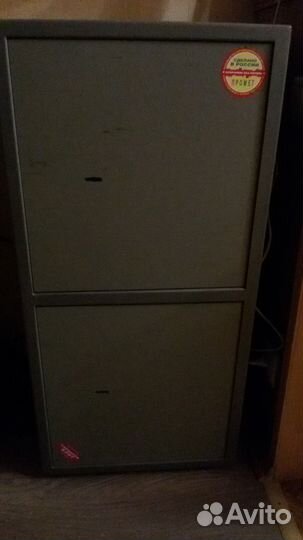 Продажа Металлического шкафа (сейфа)