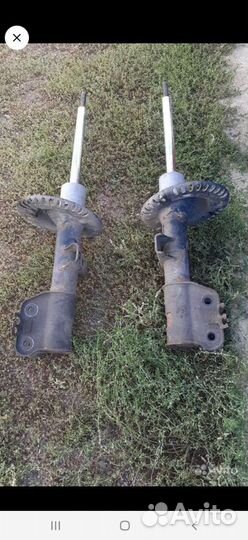 Продам передние стойки