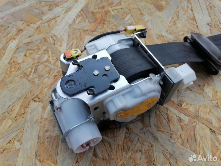 Kia quoris KH Ремень безопасности пассажирский