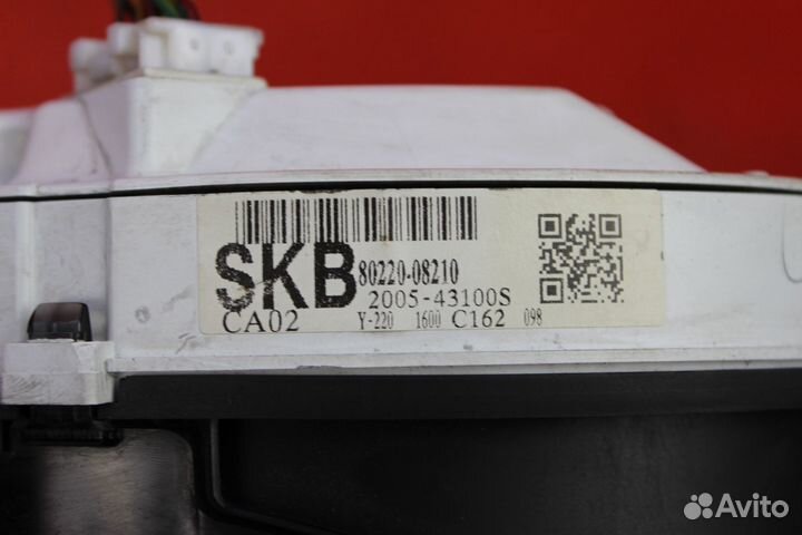 Щиток приборов SsangYong Rexton GAB D27DT 80220-08