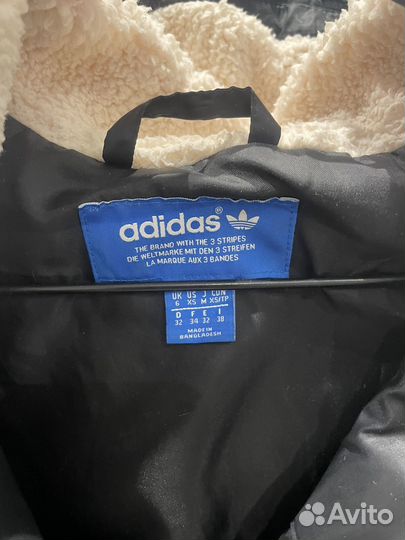 Утепленная женская жилетка Adidas