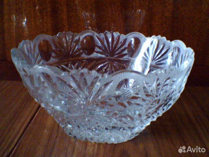 Вазы, конфетницы,набор хрусталя