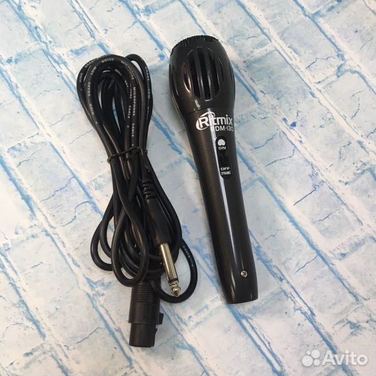 Микрофон (черный) для караоке,кабель 2м Ritmix 130