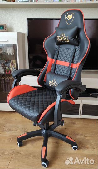 Компьютерное игровое новое кресло