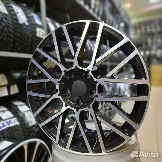 Литые Диски Momo R17 6.5 5*114.3 ET45 d66.1 BD