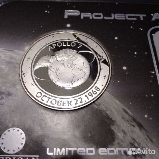 Настольная медаль 40 лет полета на луну