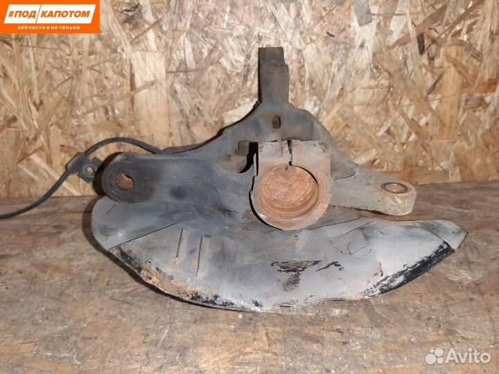 Кулак передний левый Subaru Legacy 5 (2009 - 2013)