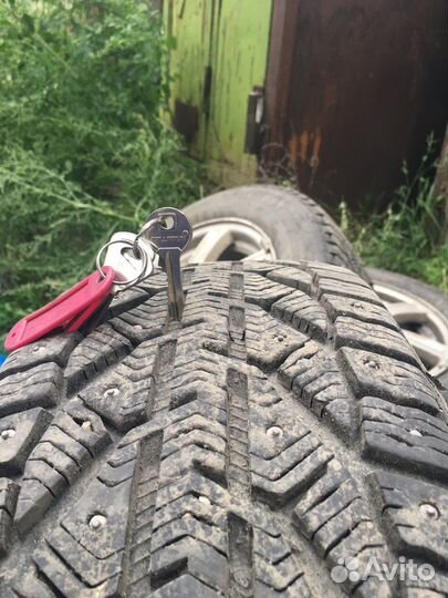 Литые диски в сборе subaru 5/100 205/60/6.5