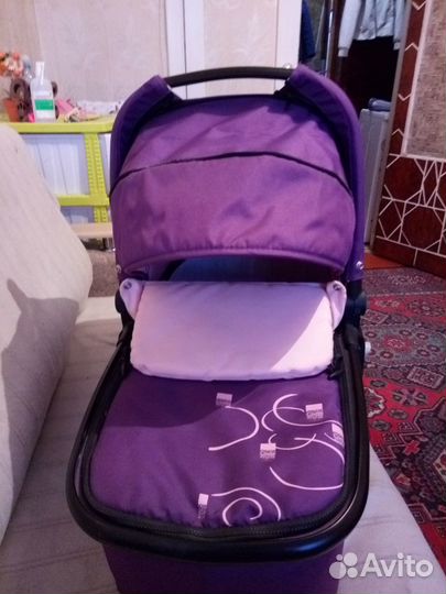 Продаю универсальную модульную коляску baby hit dr