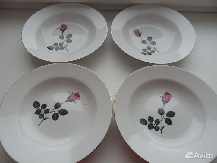 Тарелки наборами. Япония 