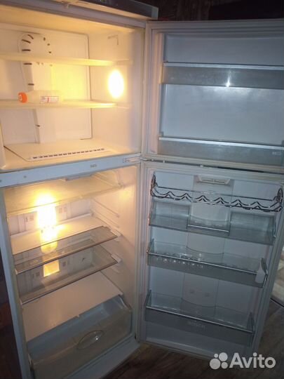 Холодильник 70 см