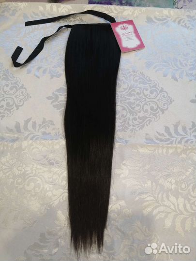 Хвост на заколка и лентах