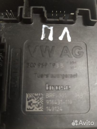 Моторы стеклоподъемников Volkswagen Jetta 6 2014