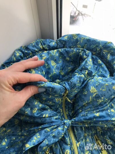 Демисезонный плащ на девочку