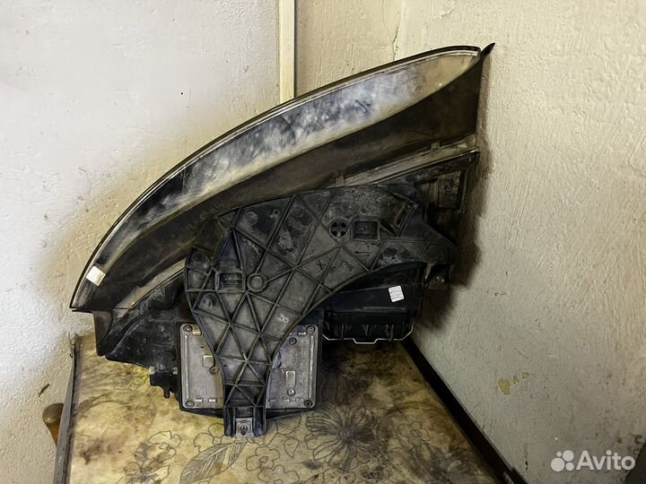 Фара правая Audi a4b6 американка