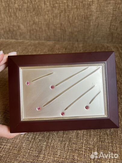 Деревянная шкатулка (сундучок, ларец)