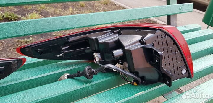 Задний фонарь левый правый kia rio 4 X-Line LED