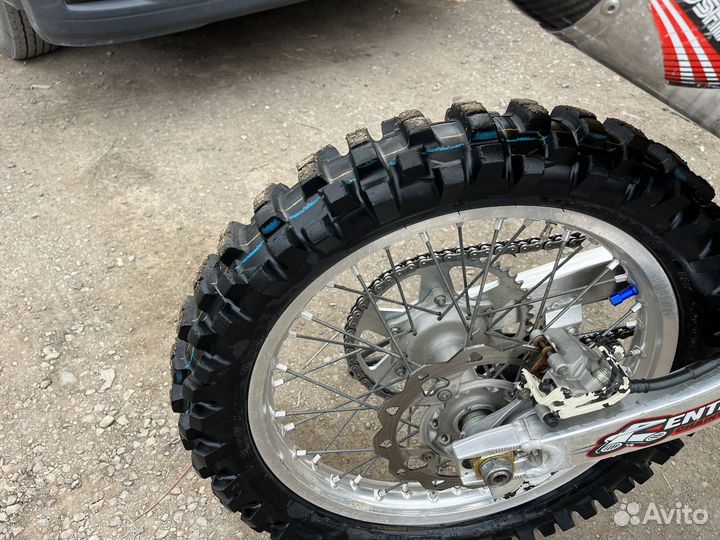 Suzuki RMZ