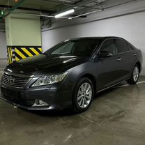 Toyota Camry 2.5 AT, 2014, 140 000 км, с пробегом, цена 1 269 000 руб.