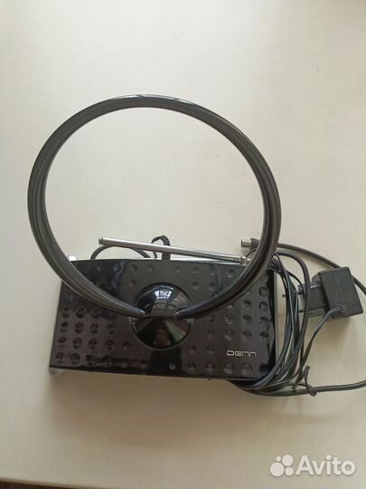 Комнатная универсальная антенна DAA 235