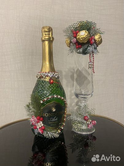 Оформление праздничного шампанского