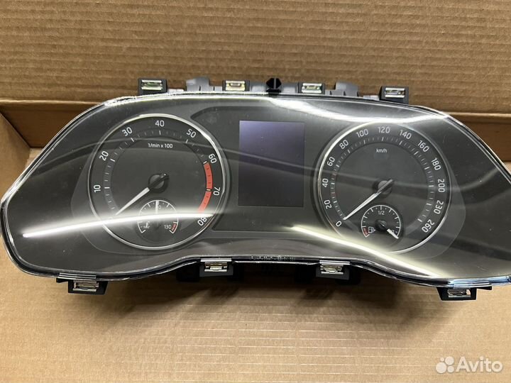 Щиток приборов Октавия А8