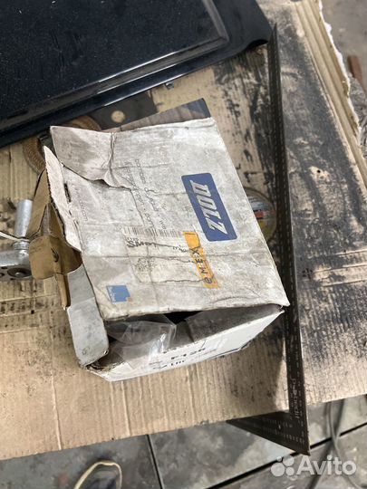 Помпа ford escort