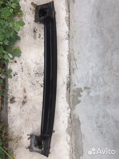 Усилитель Заднего бампера Пассат В6