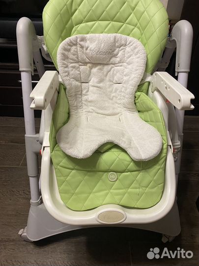 Детский стульчик для кормления